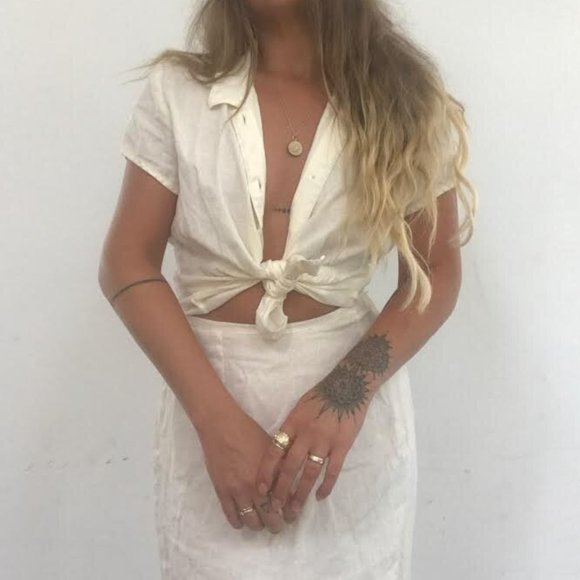 Boheme Linen Two Piece Set - Picture 3 of 5